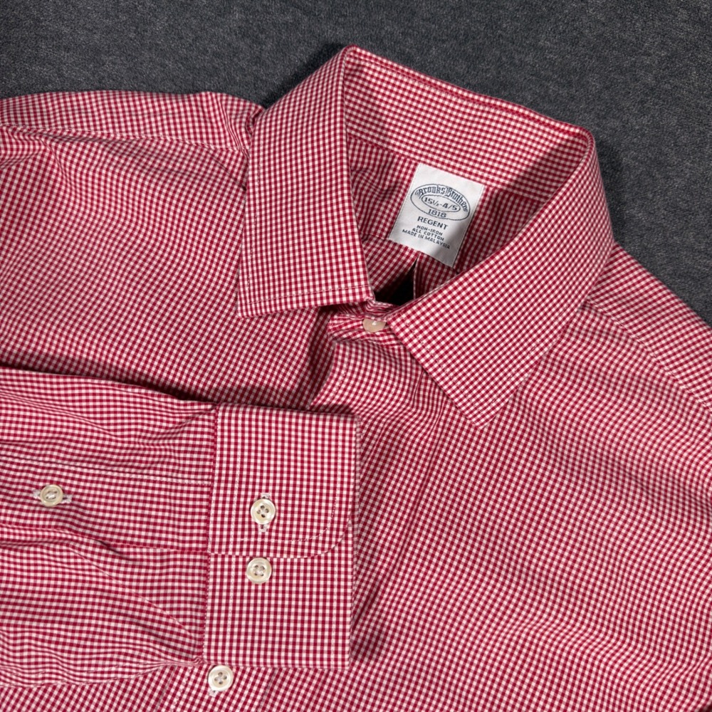 Brooks Brothers Button Down Shirt Mens 15.5 Red Gingham Regent Non-Iron Preppy